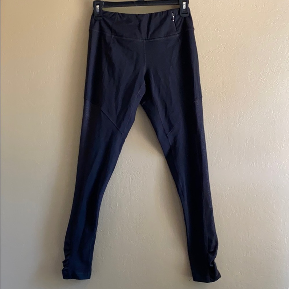 Calia by Carrie Underwood workout pants
